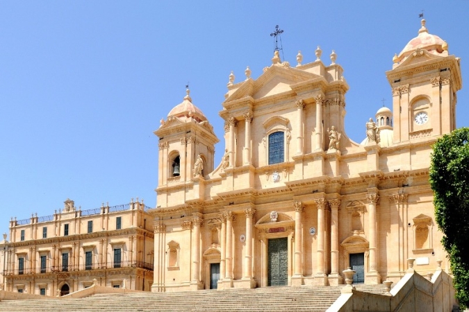 SICILIA e CALABRIA - Ponte del 2 Giugno Partenze dalla Sardegna